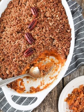 Vegan-Sweet-Potato-Casserole-Pecan-crumble-24
