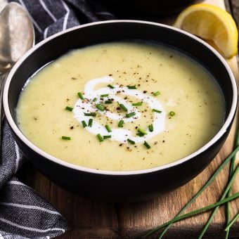 Instant Pot Potato Leek Soup - Quick & Easy! - Vegan Huggs