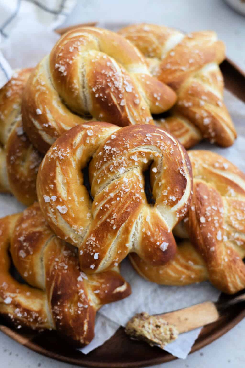 Vegan Soft Pretzels Vegan Huggs