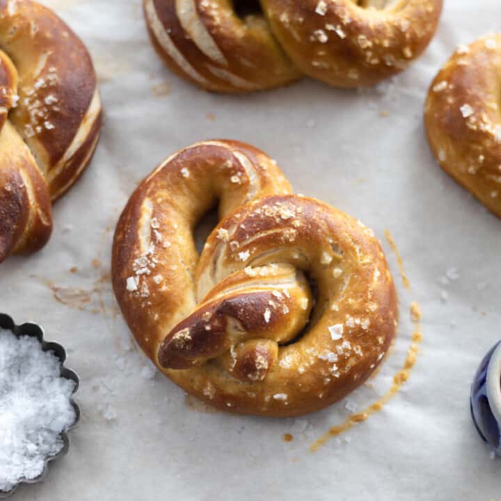 Vegan Soft Pretzels Vegan Huggs
