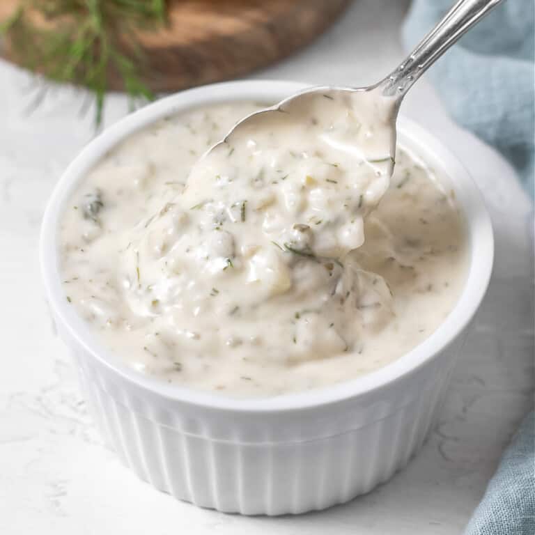 Vegan Tartar Sauce - Vegan Huggs