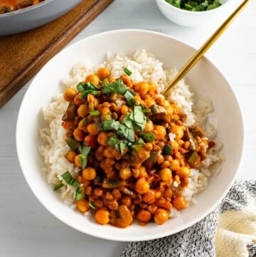 gochujang chickpeas in a white bowl.